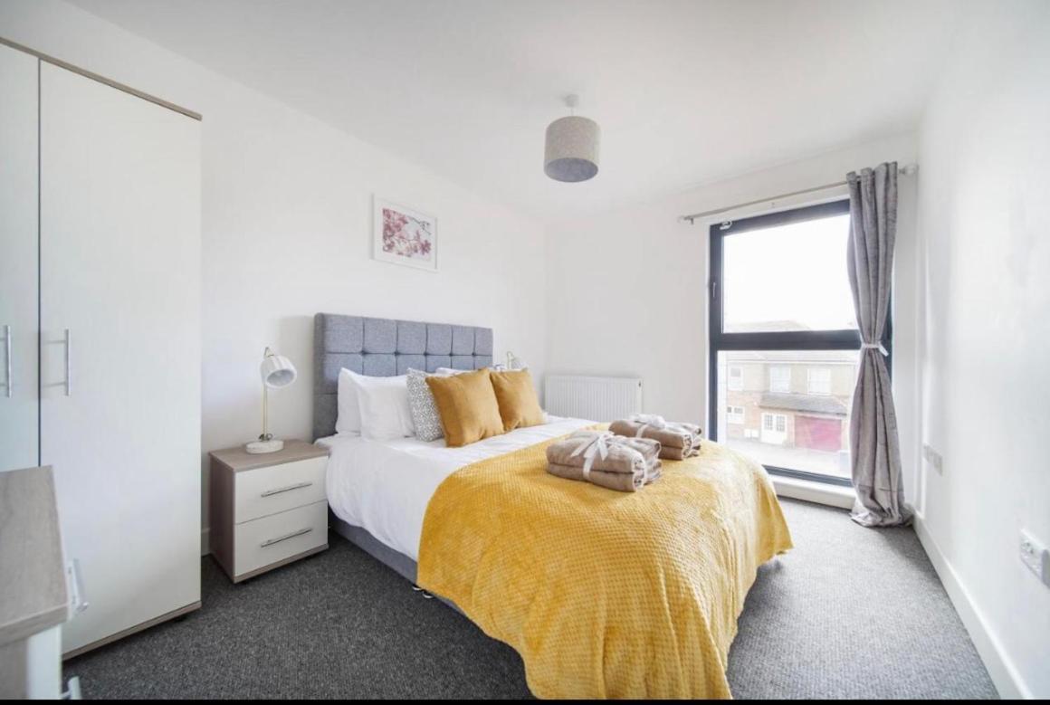 Two Bedrooms, Two Bath, Up To 3 Beds 1 Sofa - Slough Windsor Legoland Exterior foto